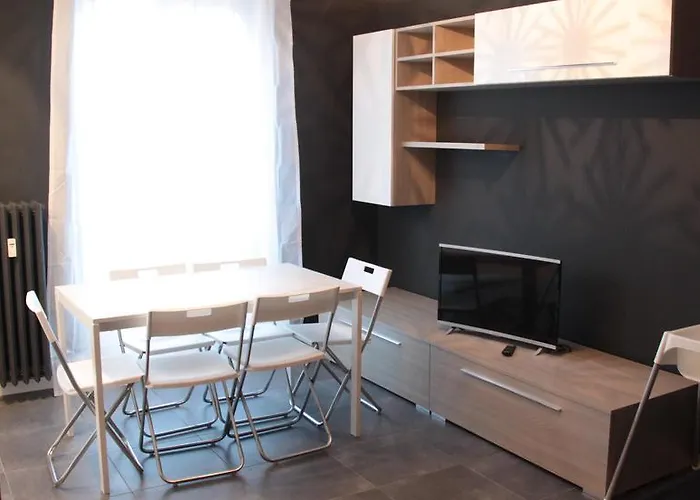 yHome Venaria Home Apartment